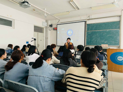 文化藝術學院舉行“漢語國際教育專業實踐系列講座”