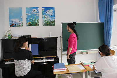 中國傳媒大學(xué)音樂高考培訓(xùn) 中傳鳳凰藝術(shù)教育助力升學(xué)之路